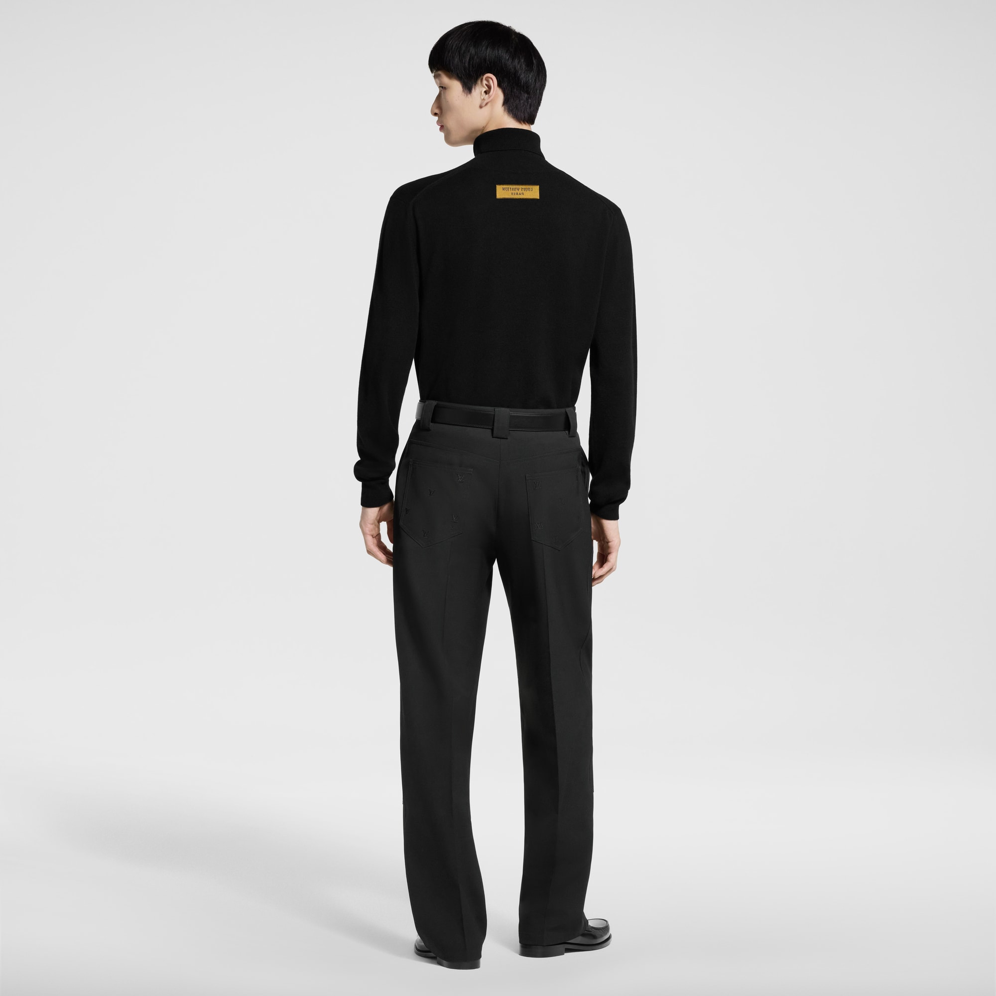 LOUIS VUITTON/タートルネック リブニットトップス M 黒 m969 中古・古着通販】LOUIS VUITTON (ルイ ヴィトン) モノグラムスリーブ